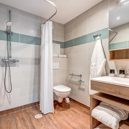 Zenao Thiers Aparthotel Le Raincy